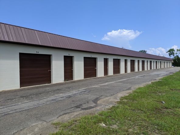 Frankfort Storage: 1717 Frankford Ave, Panama City, FL 32405